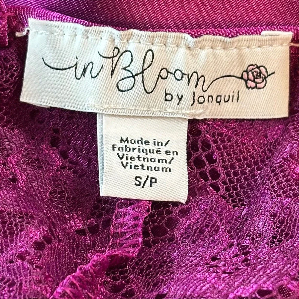 In Bloom by‎ Jonquil Magenta Purple Satin Lace Trim Strappy Back Chemise S